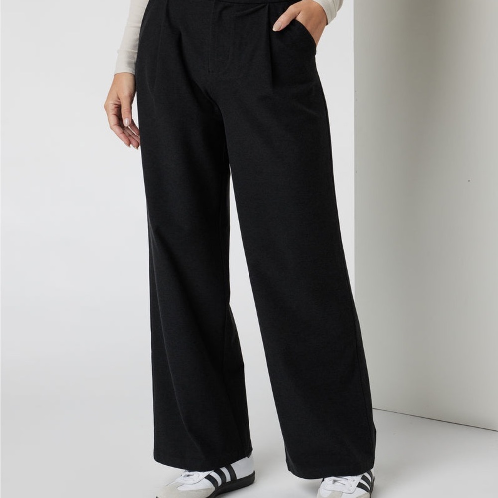 NWT Vuori Elevation Trouser - Picture 5 of 5